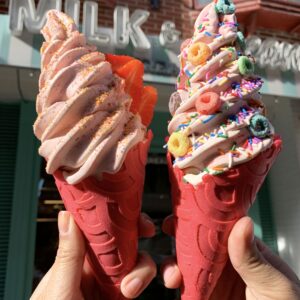 Milcalone Strawberry Ice Cream 4Litres